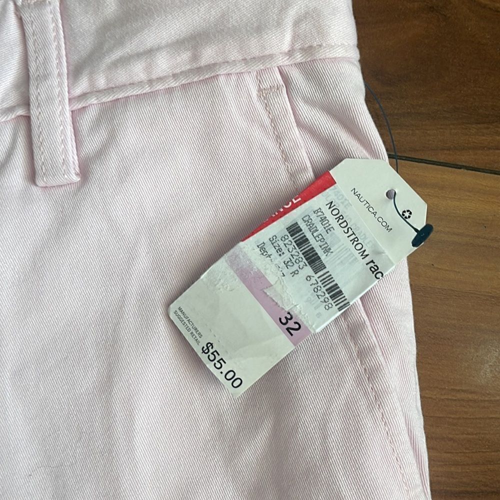 Nautical 9 inch NWT chino shorts - Picture 3 of 5